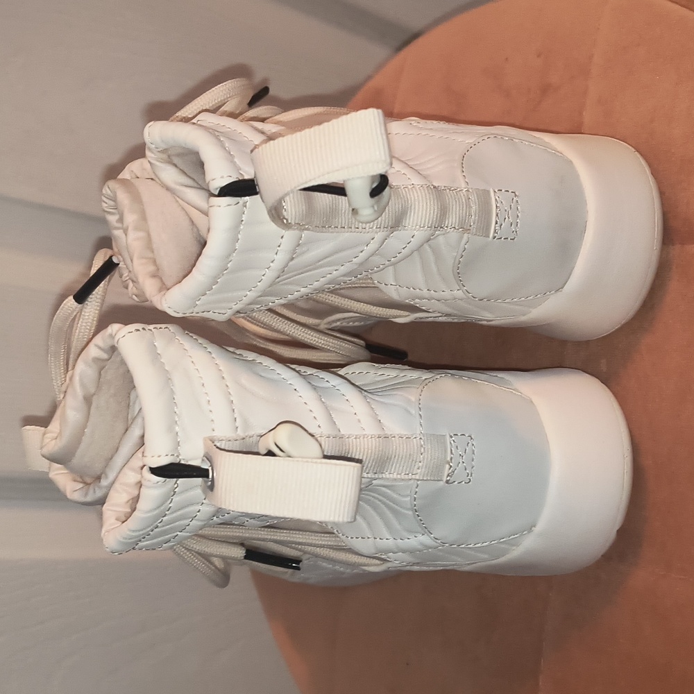 Nike Women's Tanjun High Rise Phantom Boots Size 8 NWOB - Picture 6 of 9